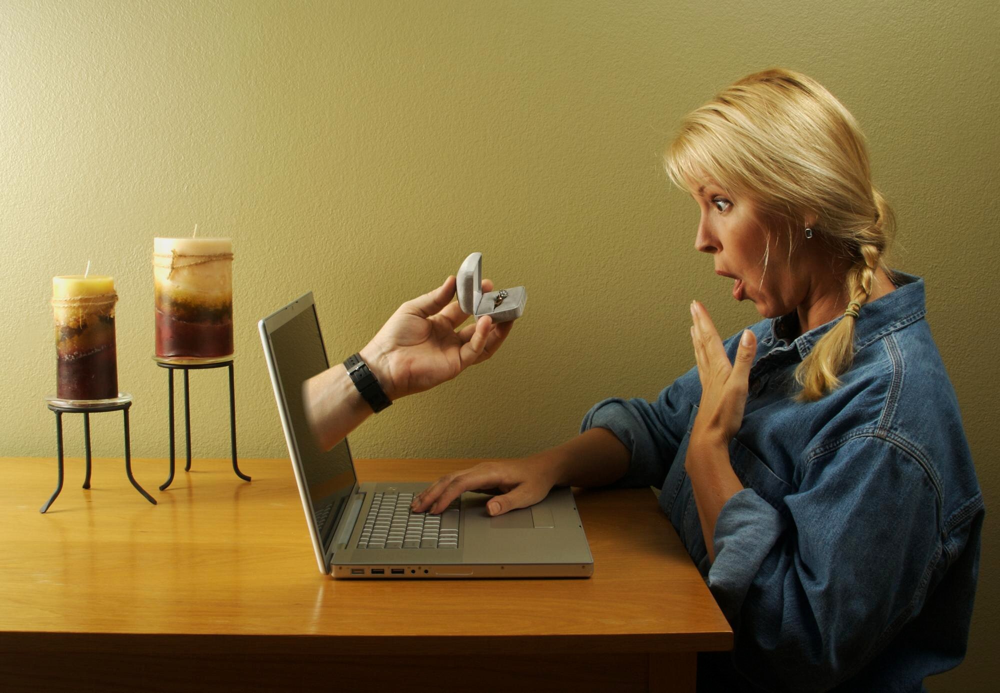 Serial "Sławę Internetu" Internet Dating