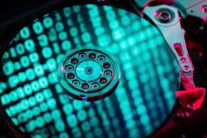 Program do klonowania dysków – jak przenieść system na nowy nośnik?