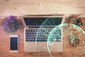 Ile waży internet? Ciekawostka o fizycznej masie danych cyfrowych
